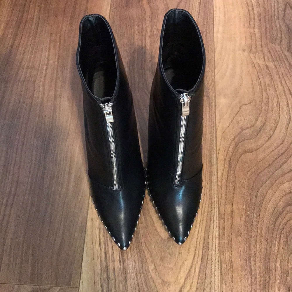 Black boots